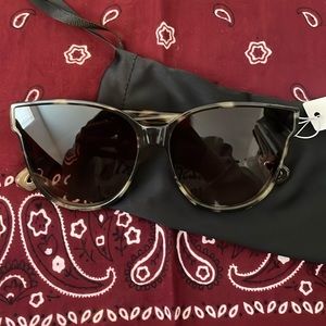 Lele Sadoughi sunglasses